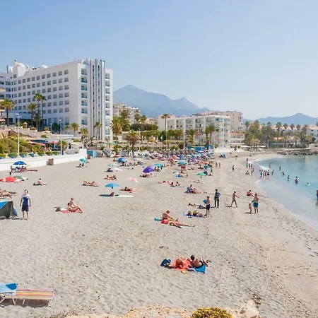 En El Mirador De アパート